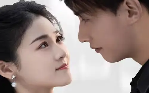 《拒绝复婚的她，又美又飒》：离婚算什么？看独立女性如何华丽转身，活出更精彩的自己！